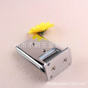 Partition door glass clamp